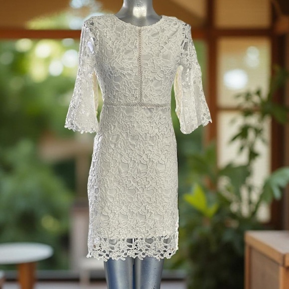 ryan michelle Dresses & Skirts - Ryan Michelle Elegant White Lace Dress size PS